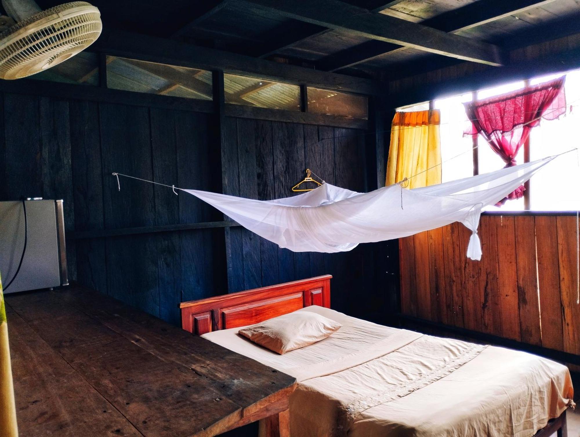 Hospedaje Y Tours Reina Arriera Amazonas Colombia Macedonia Екстер'єр фото