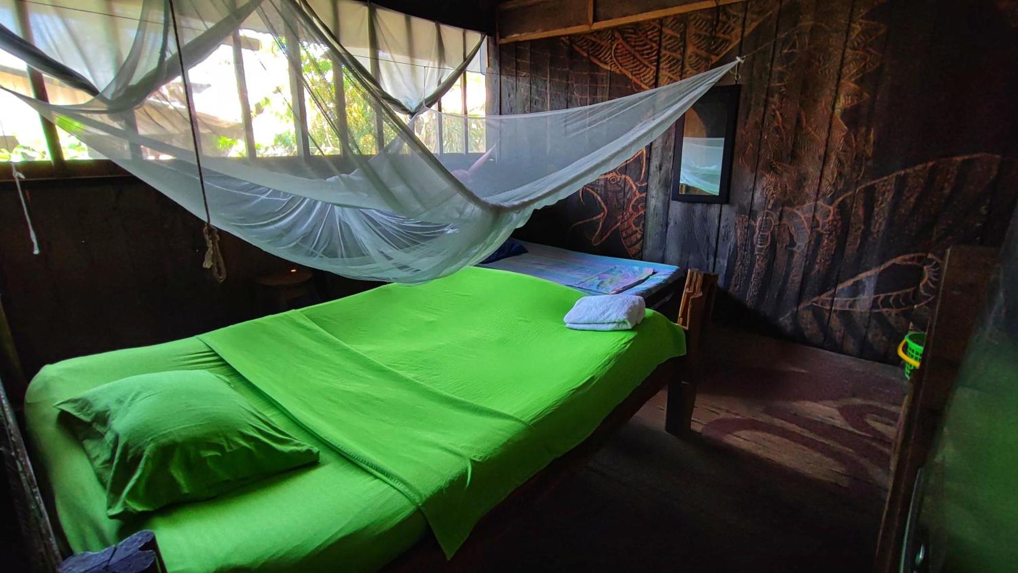 Hospedaje Y Tours Reina Arriera Amazonas Colombia Macedonia Екстер'єр фото
