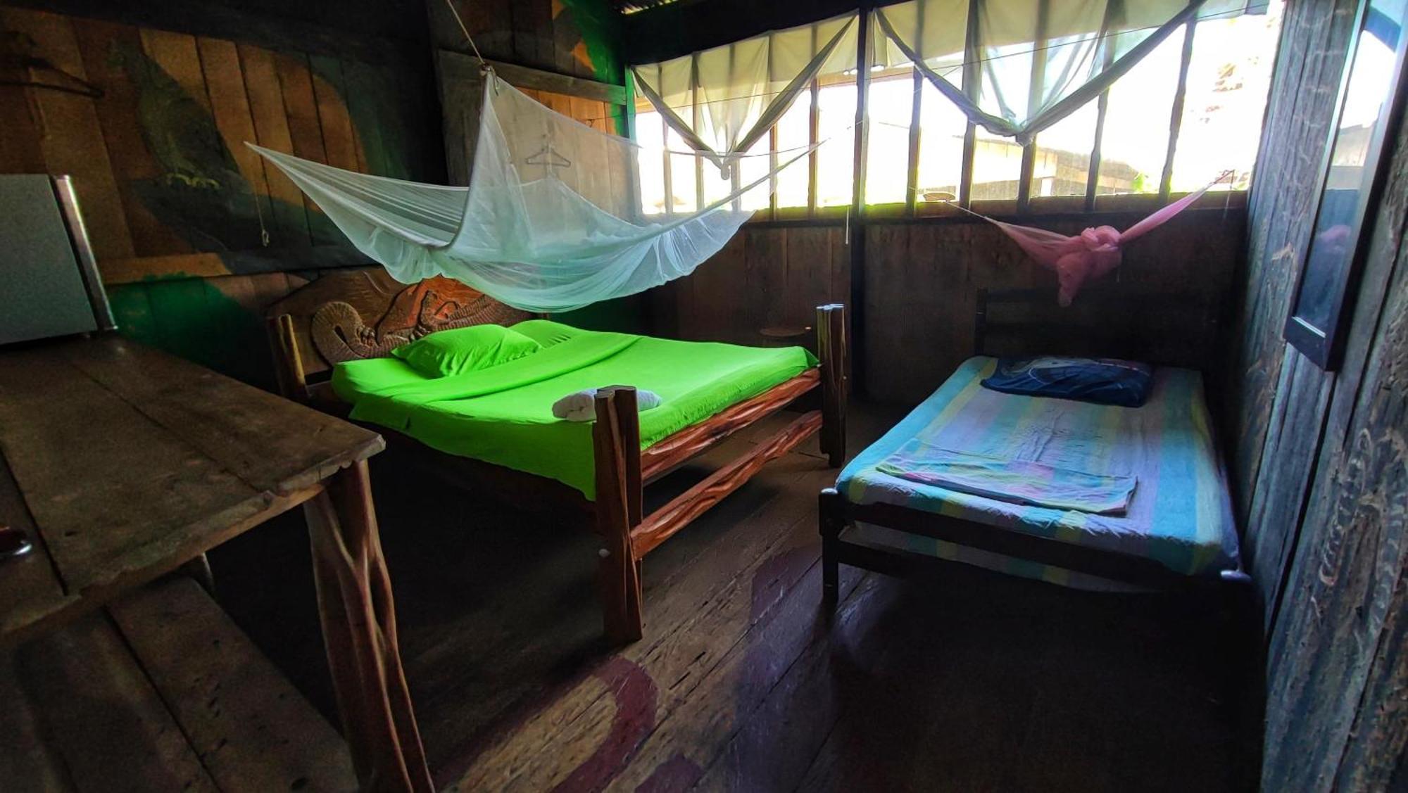 Hospedaje Y Tours Reina Arriera Amazonas Colombia Macedonia Екстер'єр фото