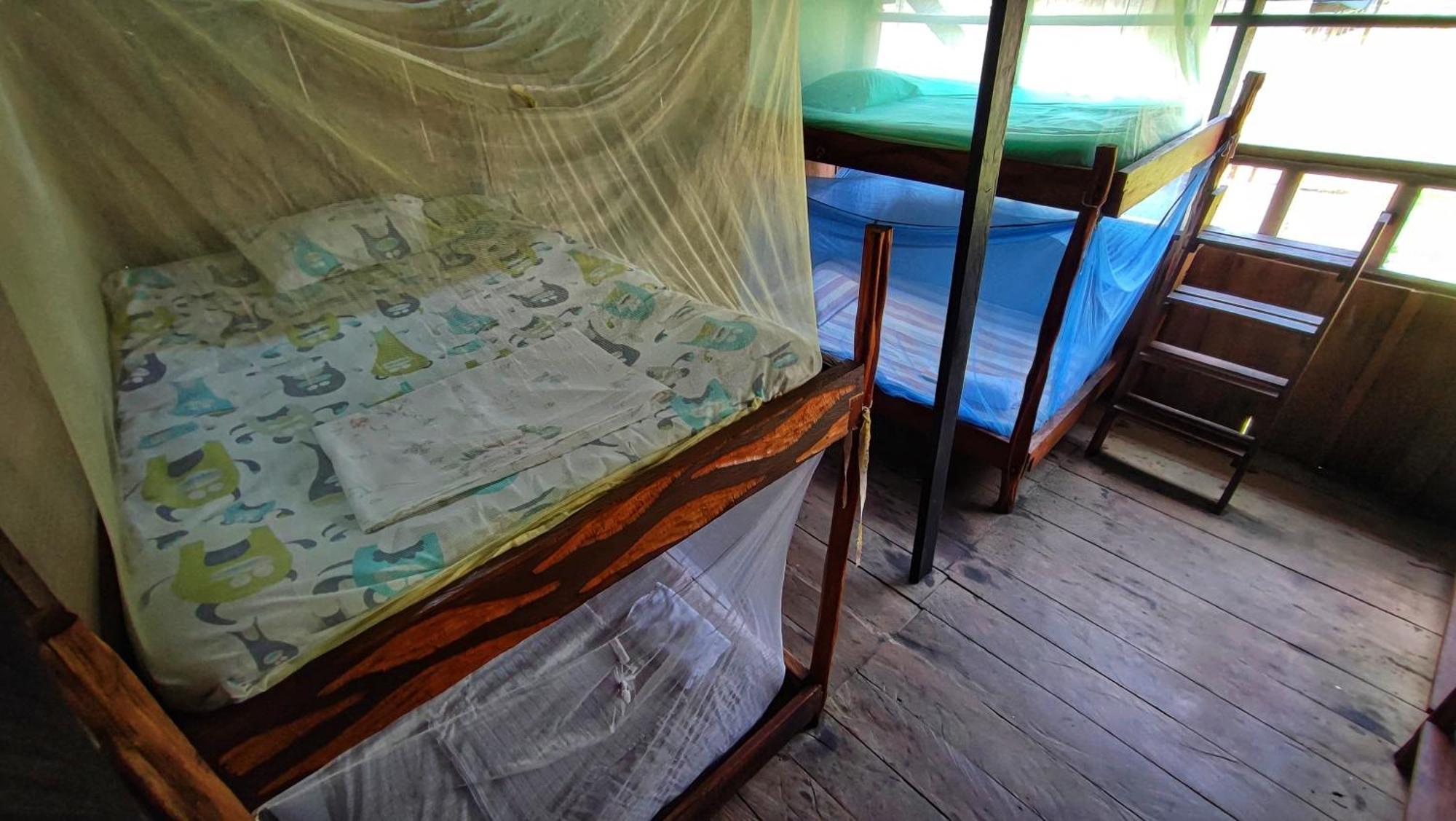 Hospedaje Y Tours Reina Arriera Amazonas Colombia Macedonia Екстер'єр фото